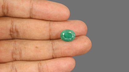 Brazil Emerald (Panna) 4.11 Carats / 4.52 Ratti