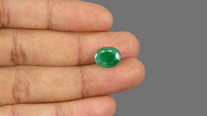 Brazil Emerald (Panna) 4.77 Carats / 5.24 Ratti