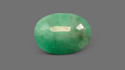 Brazil Emerald (Panna) 4.33 Carats / 4.76 Ratti
