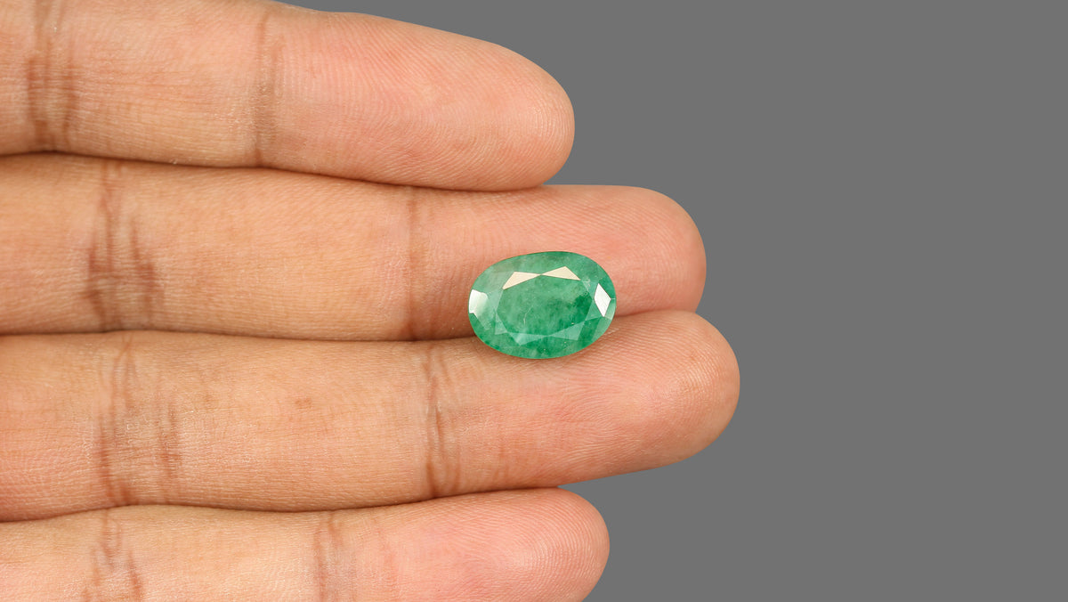 Brazil Emerald (Panna) 7.43 Carats / 8.16 Ratti