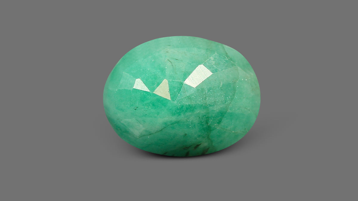 Brazil Emerald (Panna) 8.02 Carats / 8.81 Ratti
