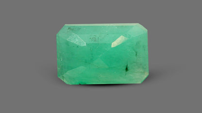 Brazil Emerald (Panna) 3.73 Carats / 4.1 Ratti