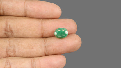 Brazil Emerald (Panna) 4.23 Carats / 4.65 Ratti