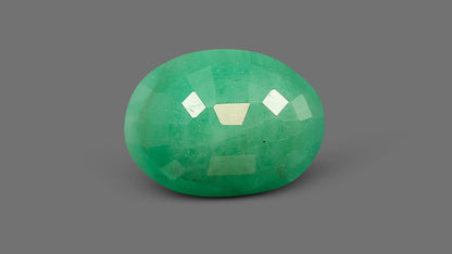 Brazil Emerald (Panna) 4.37 Carats / 4.8 Ratti