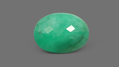 Brazil Emerald (Panna) 5.76 Carats / 6.33 Ratti