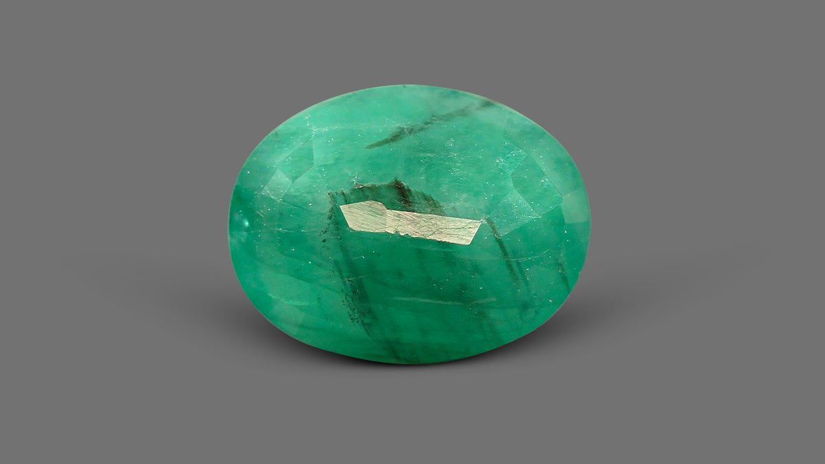 Brazil Emerald (Panna) 4.47 Carats / 4.91 Ratti