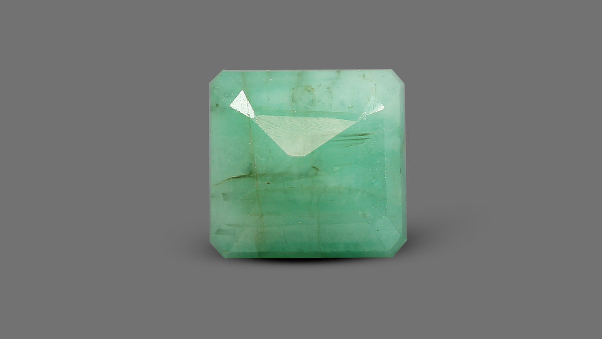 Brazil Emerald (Panna) 5.45 Carats / 5.99 Ratti