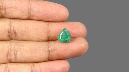 Brazil Emerald (Panna) 4.64 Carats / 5.1 Ratti