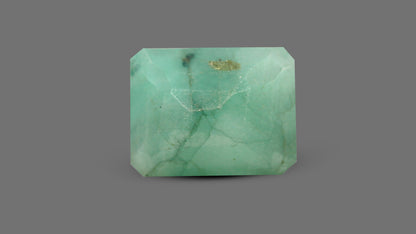Brazil Emerald (Panna) 3.84 Carats / 4.22 Ratti