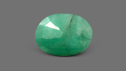 Brazil Emerald (Panna) 7.00 Carats / 7.69 Ratti