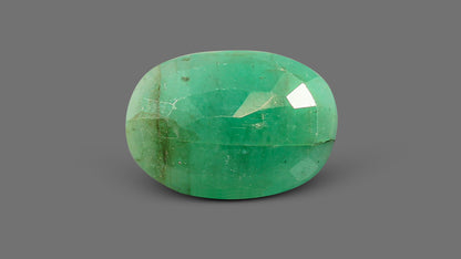 Brazil Emerald (Panna) 4.87 Carats / 5.35 Ratti