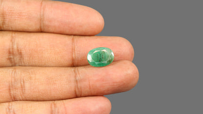 Brazil Emerald (Panna) 4.87 Carats / 5.35 Ratti