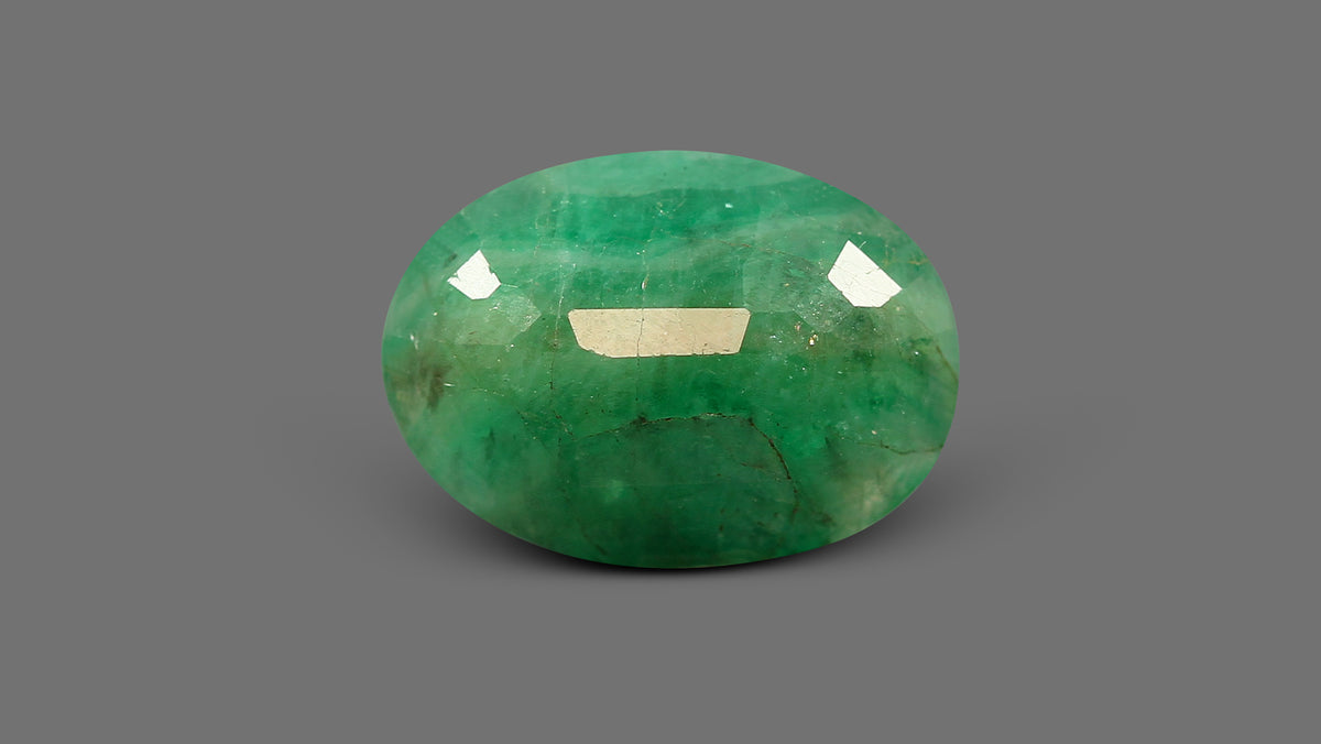 Brazil Emerald (Panna) 5.36 Carats / 5.89 Ratti