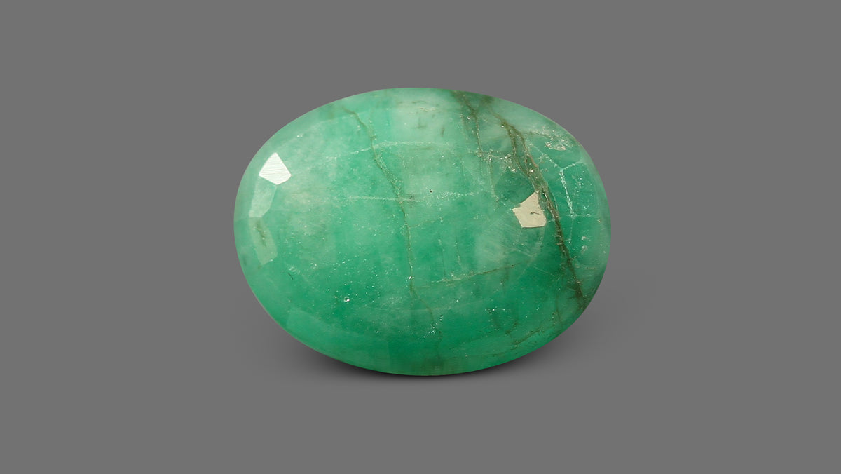 Brazil Emerald (Panna) 4.45 Carats / 4.89 Ratti