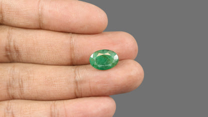 Brazil Emerald (Panna) 5.93 Carats / 6.52 Ratti