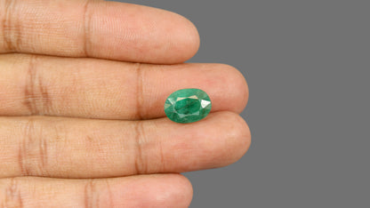 Brazil Emerald (Panna) 5.41 Carats / 5.95 Ratti