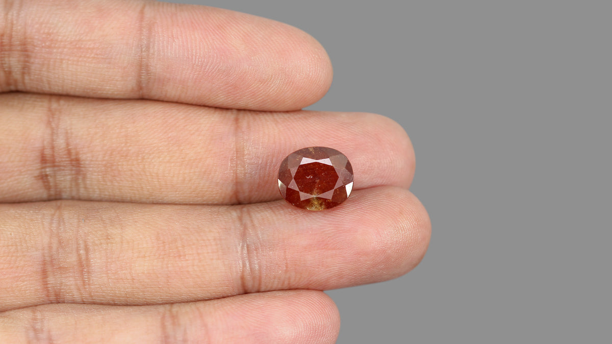 African Hessonite (Gomed) 8.14 Carats / 8.95 Ratti