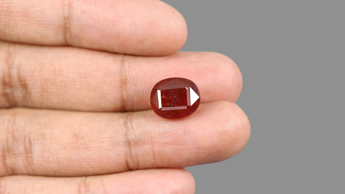 African Hessonite (Gomed) 9.97 Carats / 10.96 Ratti