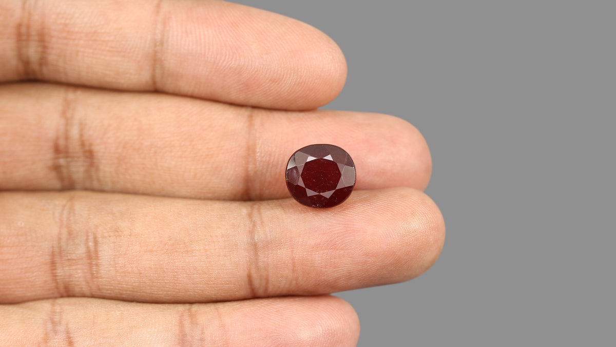 African Hessonite (Gomed) 9.69 Carats / 10.65 Ratti