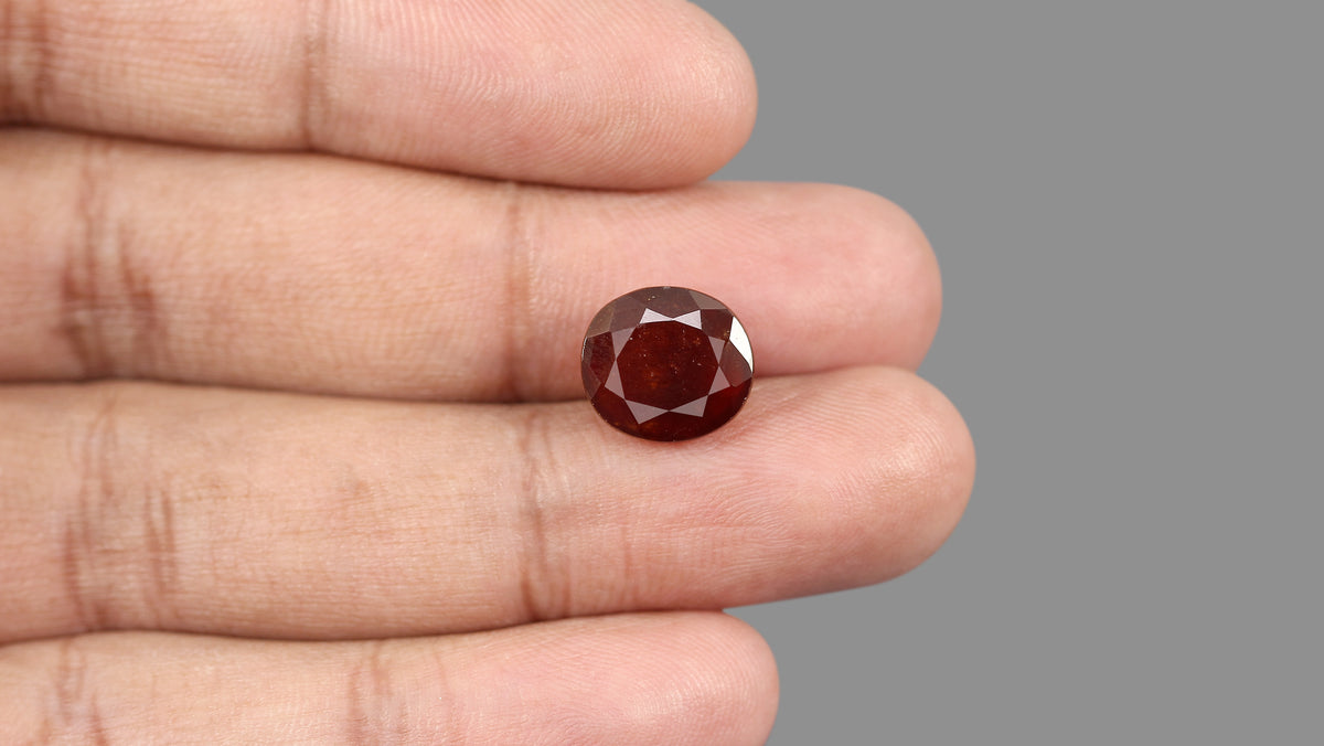 African Hessonite (Gomed) 9.04 Carats / 9.93 Ratti