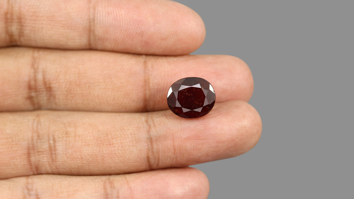 African Hessonite (Gomed) 11.23 Carats / 12.34 Ratti