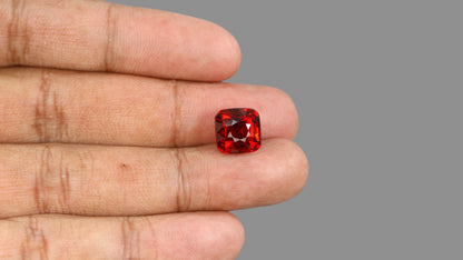 Sri-Lankan Hessonite (Gomed) 7.93 Carats / 8.71 Ratti