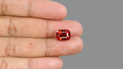 Sri-Lankan Hessonite (Gomed) 8.05 Carats / 8.85 Ratti