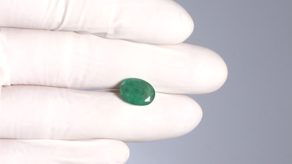 Zambian Emerald (Panna) 4.29 Carats / 4.71 Ratti