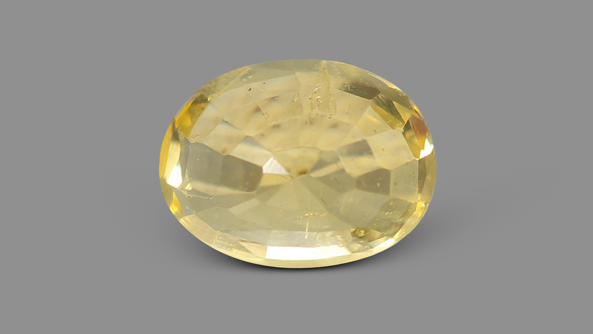 Natural Yellow Sapphire 2.31 Carats / 2.54 Ratti