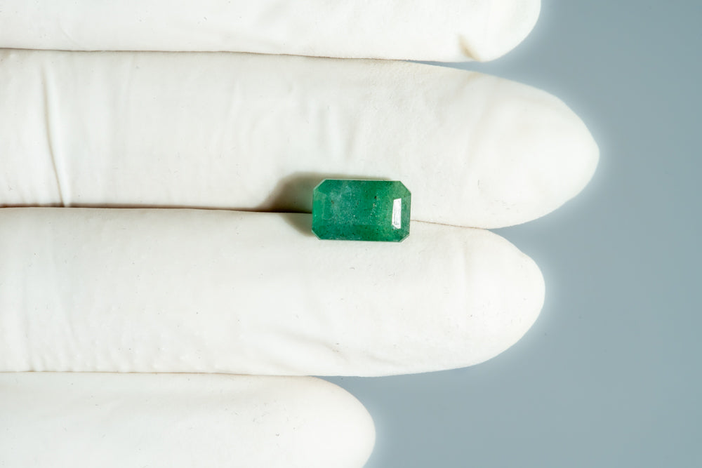 Zambian Emerald (Panna) 3.76 Carats / 4.13 Ratti
