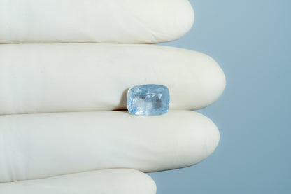 Natural Blue Sapphire 5.67 Carats / 6.23 Ratti