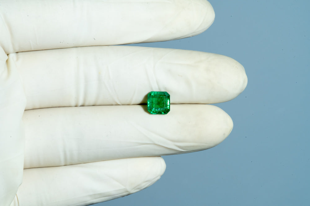 Zambian Emerald (Panna) 2.32 Carats / 2.55 Ratti