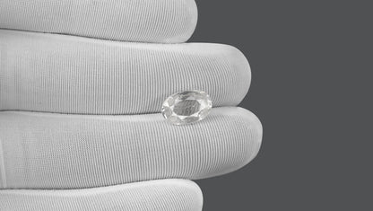 Natural Zircon 6.15 Carats / 6.76 Ratti