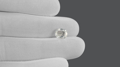 Natural Zircon 4.25 Carats / 4.67 Ratti