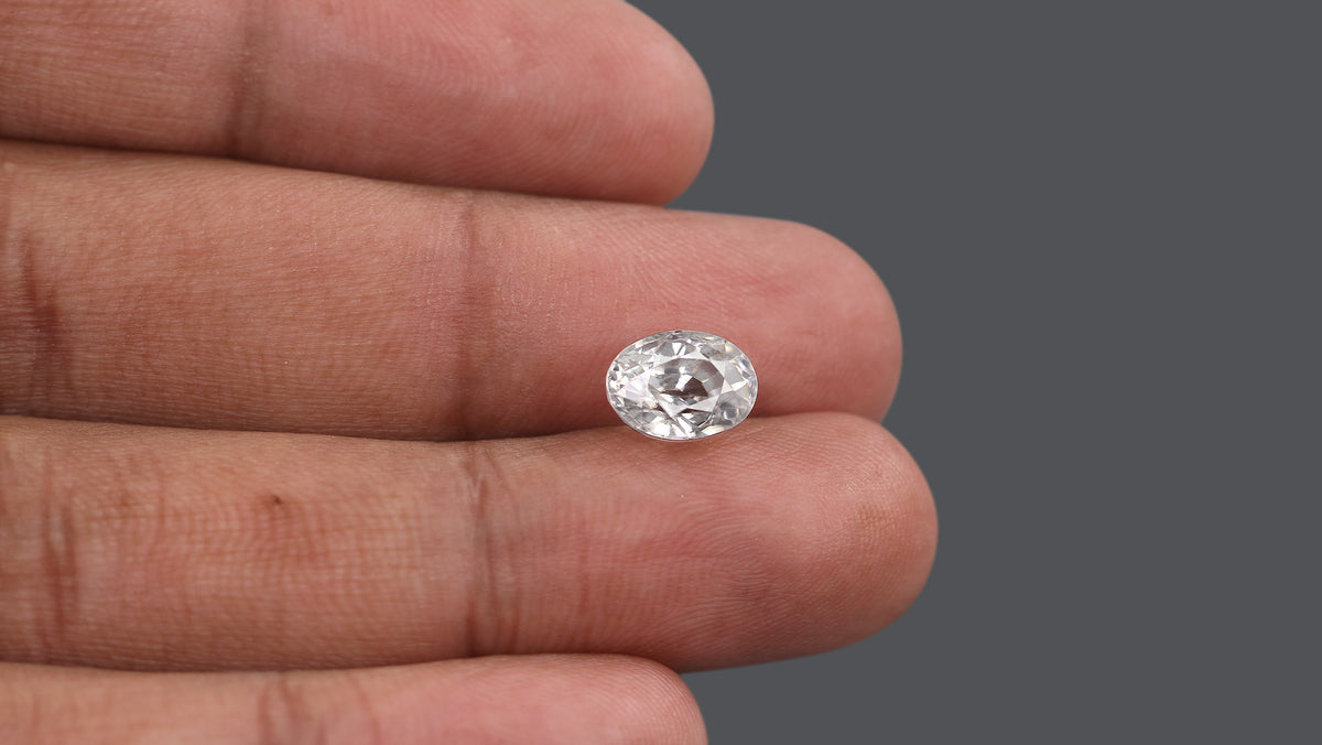 Natural Zircon 5.31Carats / 5.9 Ratti