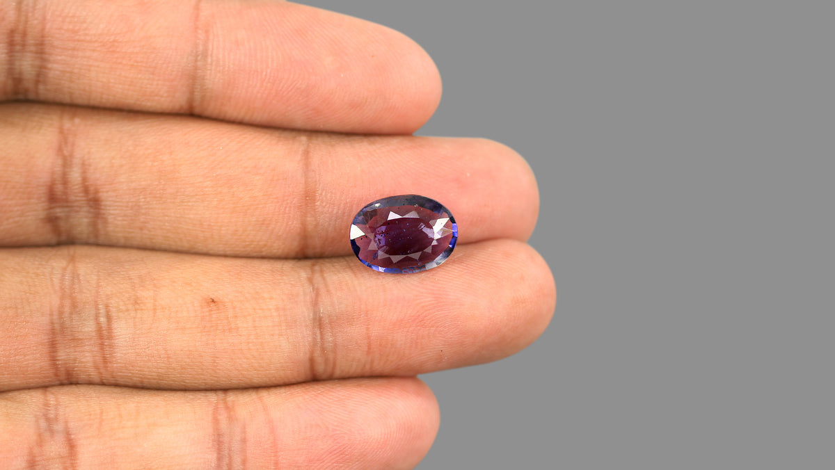 Natural Iolite(Neeli) 4.33 Carats / 4.81 Ratti
