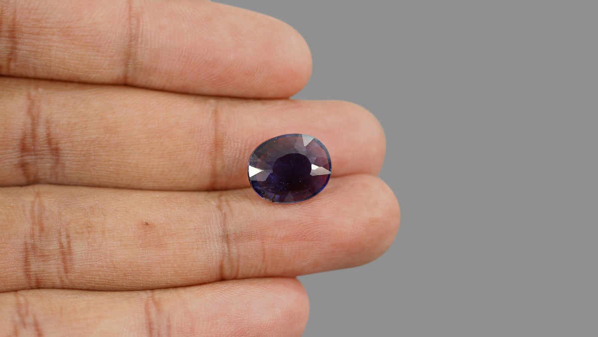 Natural Iolite(Neeli) 6.12 Carats / 6.8 Ratti
