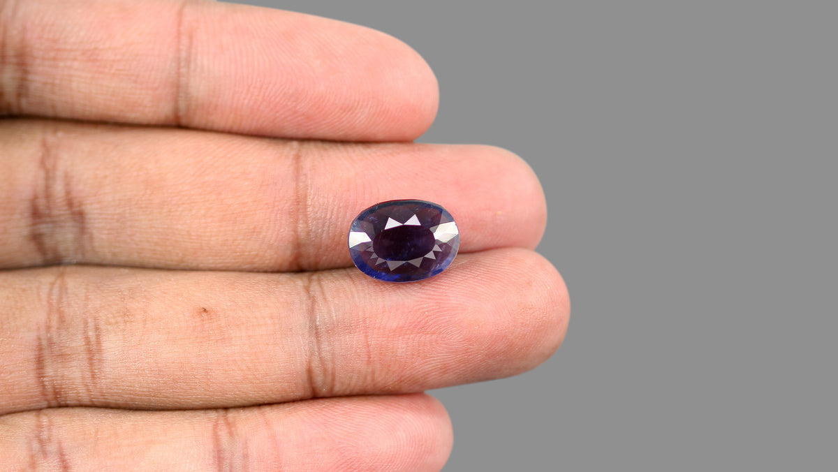 Natural Iolite(Neeli) 6.86 Carats / 7.62 Ratti