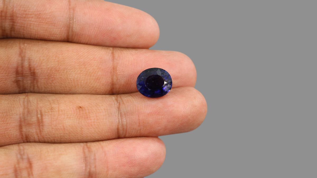 Natural Iolite(Neeli) 5.58 Carats / 6.18 Ratti