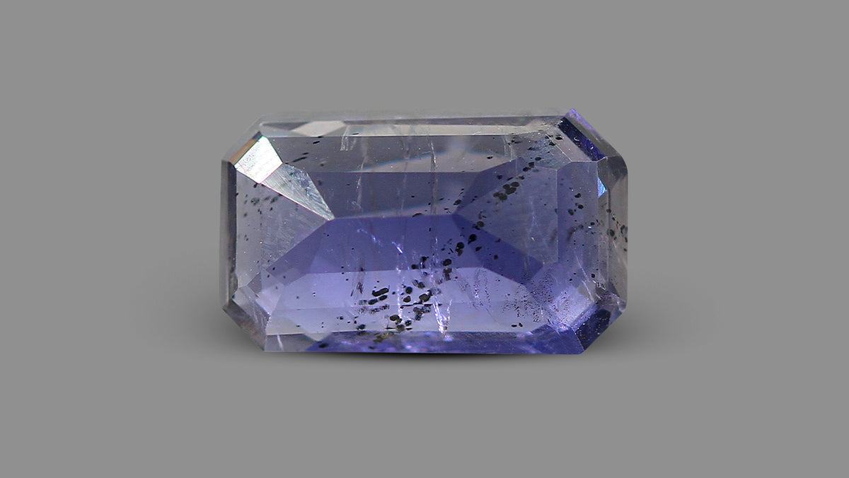 Natural Iolite(Neeli) 5.56 Carats / 6.18 Ratti