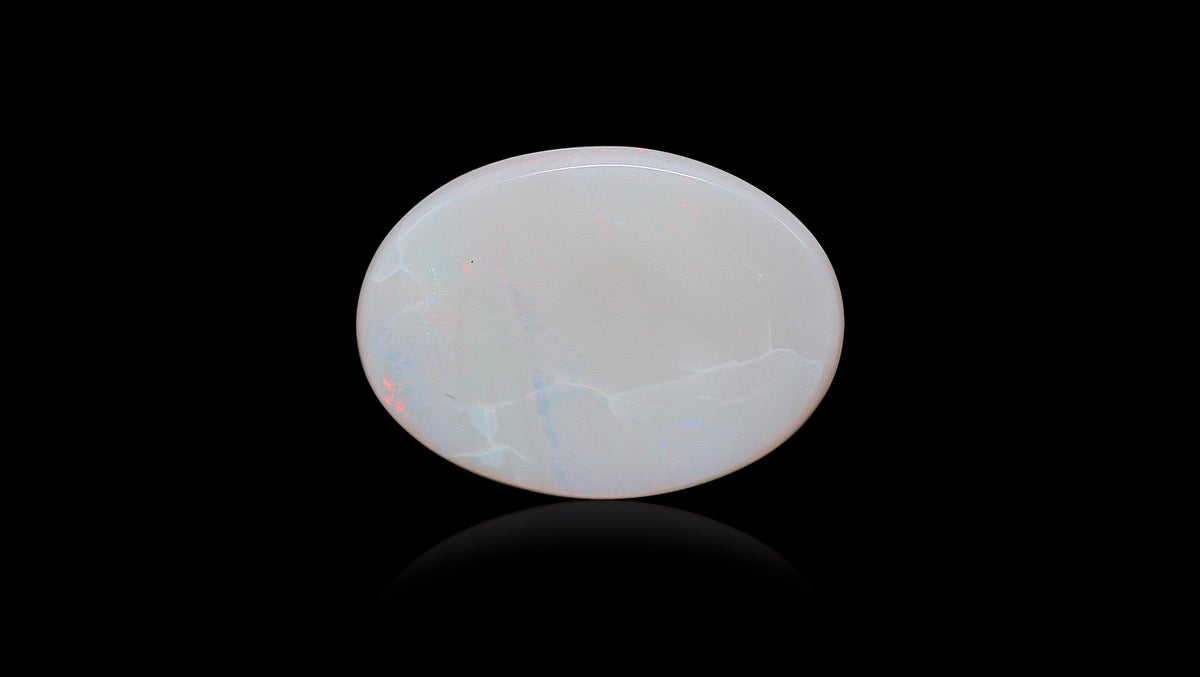 White Opal With Fire 4.71 Carats / 5.18 Ratti