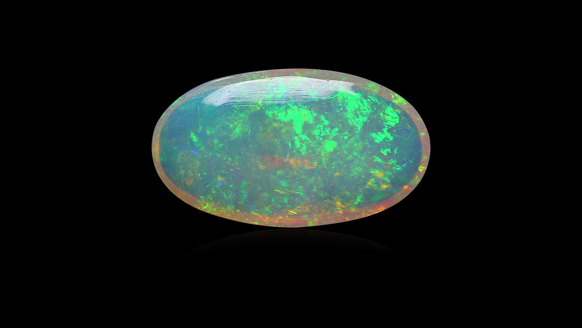White Opal With Fire 7.47 Carats / 8.21 Ratti