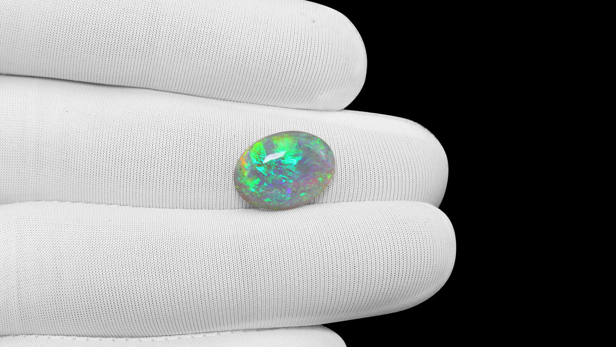 Natural Australian White Fire Opal 4.75 Carats / 5.22 Ratti