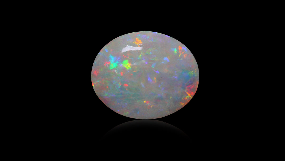 White Opal With Fire 4.75 Carats / 6.38 Ratti