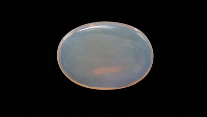 White Opal With Fire 11.74 Carats / 12.9 Ratti