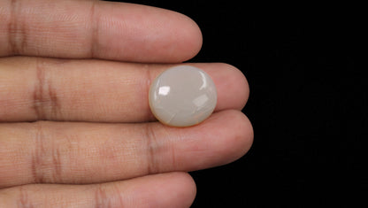White Opal With Fire 14.17 Carats / 15.57 Ratti