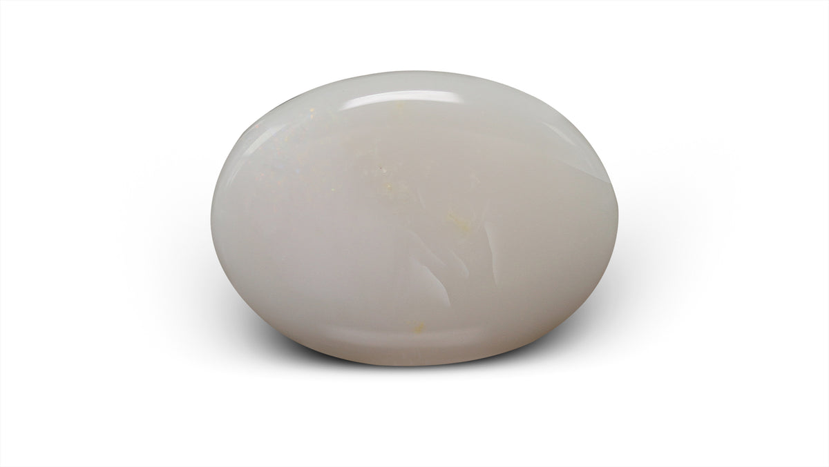 White Opal With Fire 17.84 Carats / 19.6 Ratti