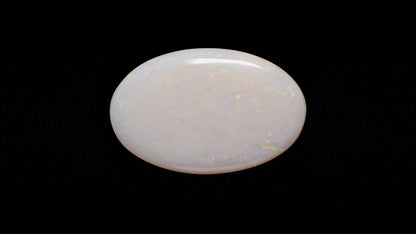 White Opal With Fire 20.23 Carats / 22.23 Ratti