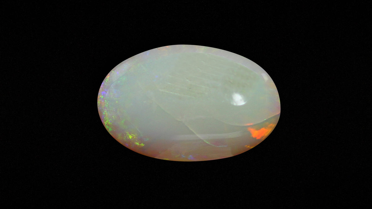 White Opal With Fire 6.61 Carats / 7.34 Ratti
