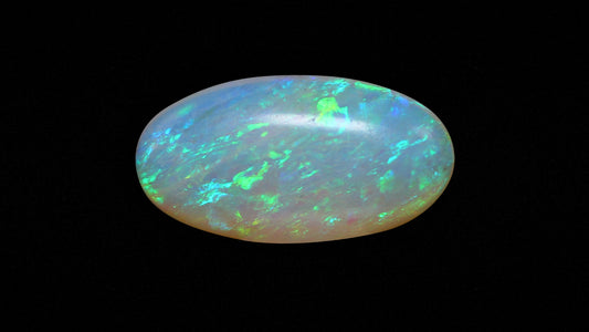 White Opal With Fire 6.44 Carats / 7.15 Ratti